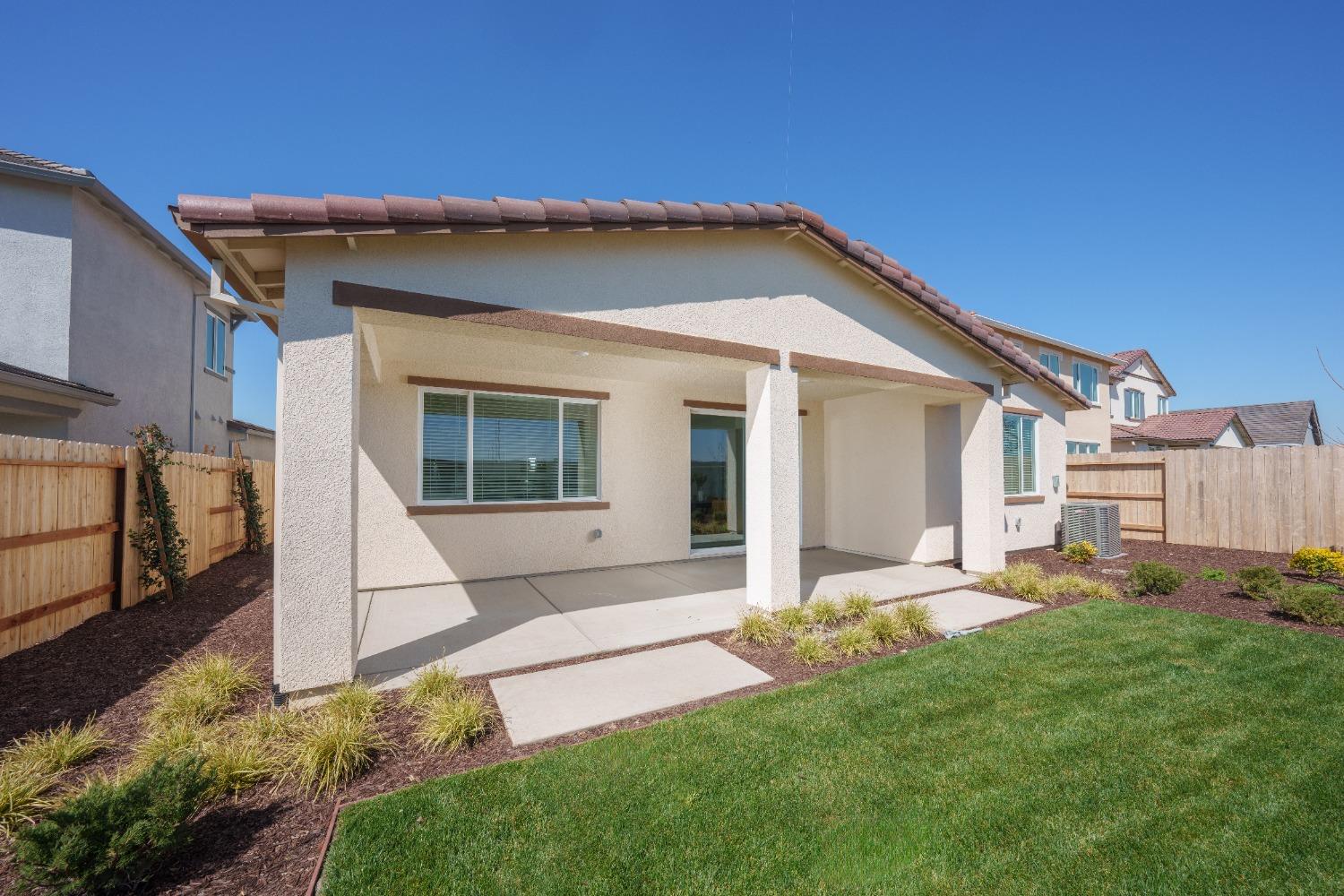 Detail Gallery Image 15 of 15 For 4606 Duckhawk Cir, Rancho Cordova,  CA 95742 - 3 Beds | 2/1 Baths