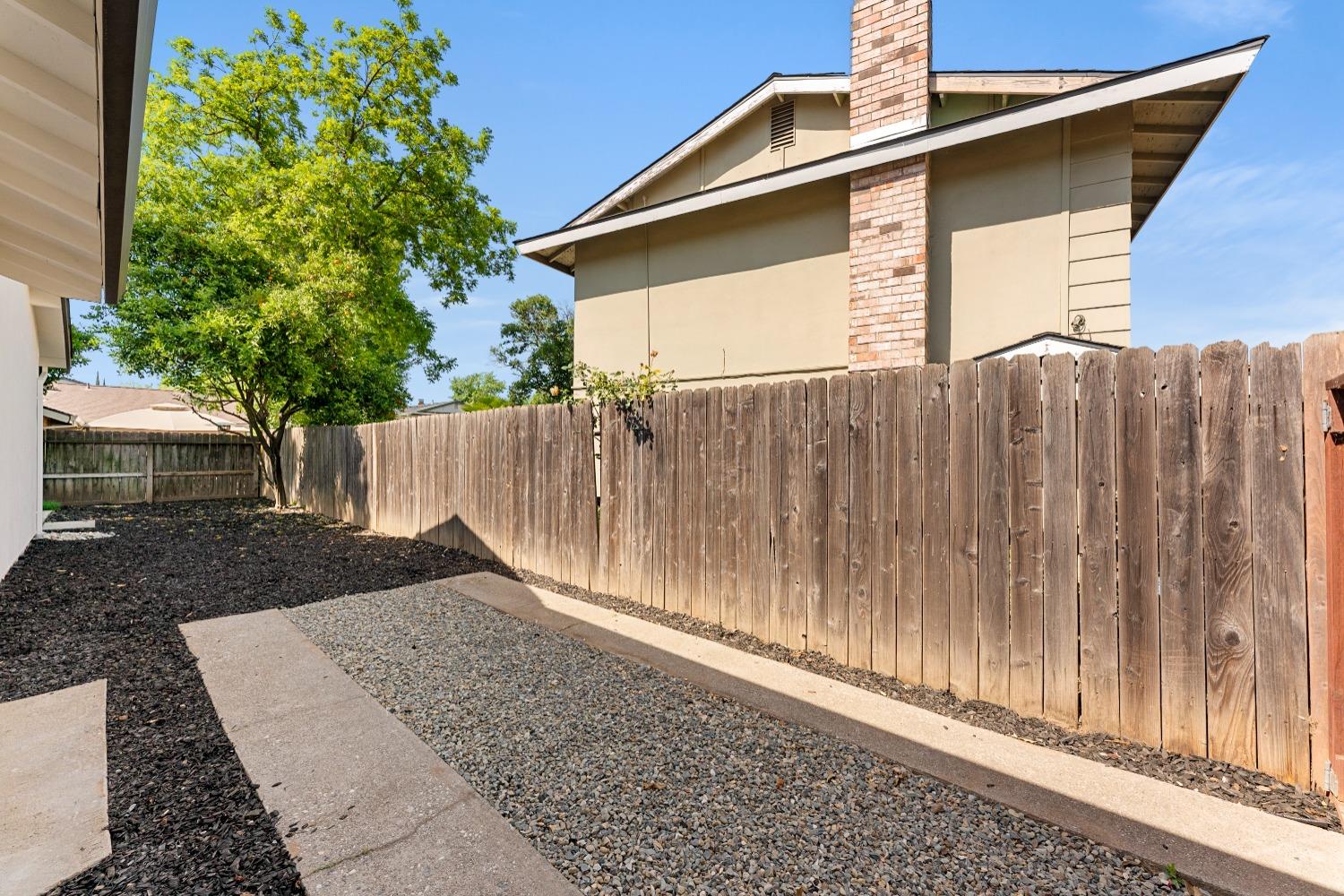 Detail Gallery Image 58 of 60 For 7012 Robin Rd, Fair Oaks,  CA 95628 - 4 Beds | 2 Baths