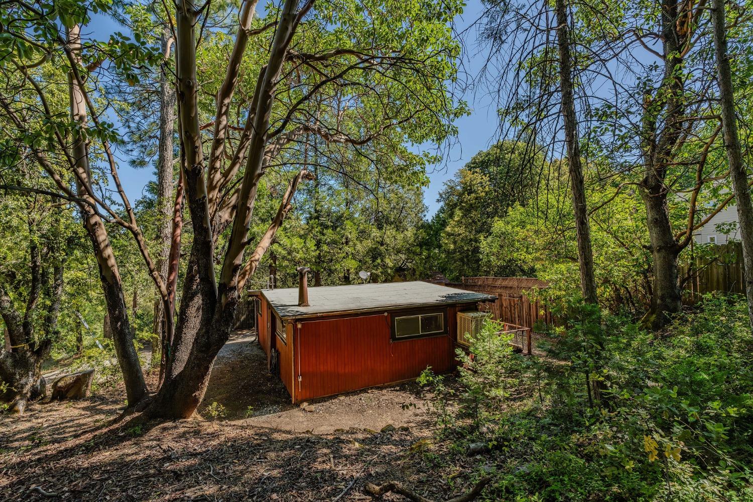 Detail Gallery Image 29 of 31 For 22895 Rocky Ln, Pioneer,  CA 95666 - 2 Beds | 1 Baths