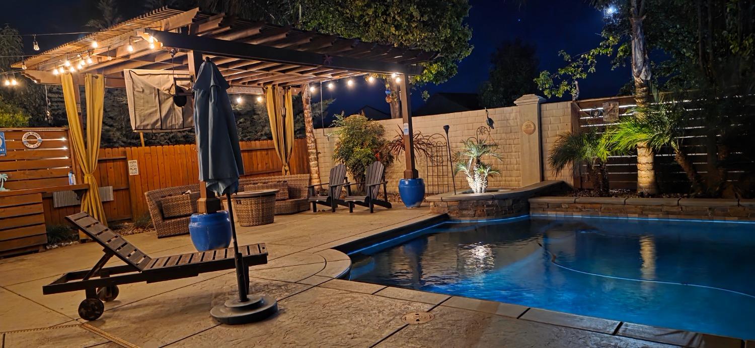Detail Gallery Image 21 of 39 For 1731 Crystal Ct, Los Banos,  CA 93635 - 4 Beds | 2 Baths
