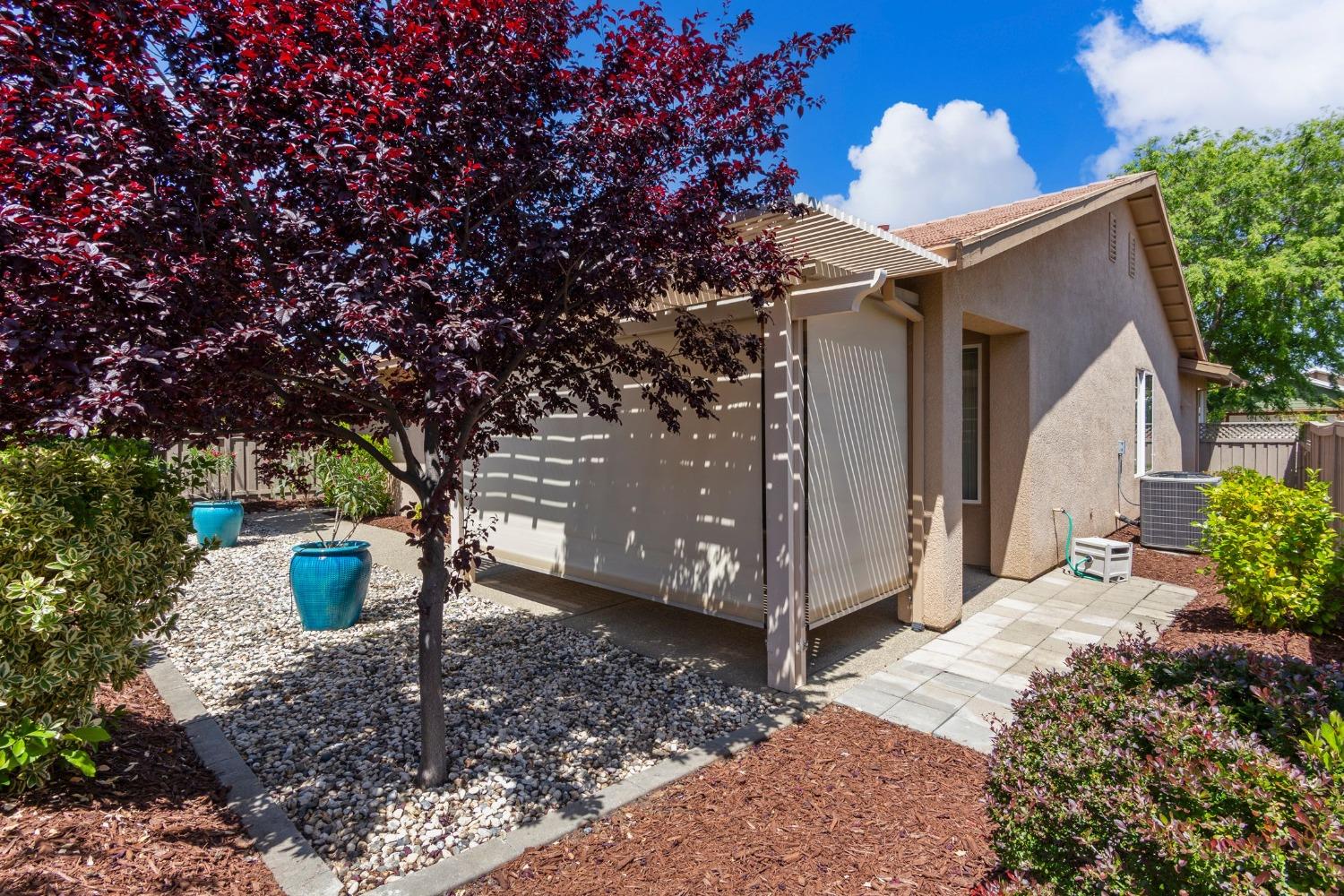 Detail Gallery Image 38 of 42 For 1239 Hawthorne Ln, Lincoln,  CA 95648 - 2 Beds | 2 Baths