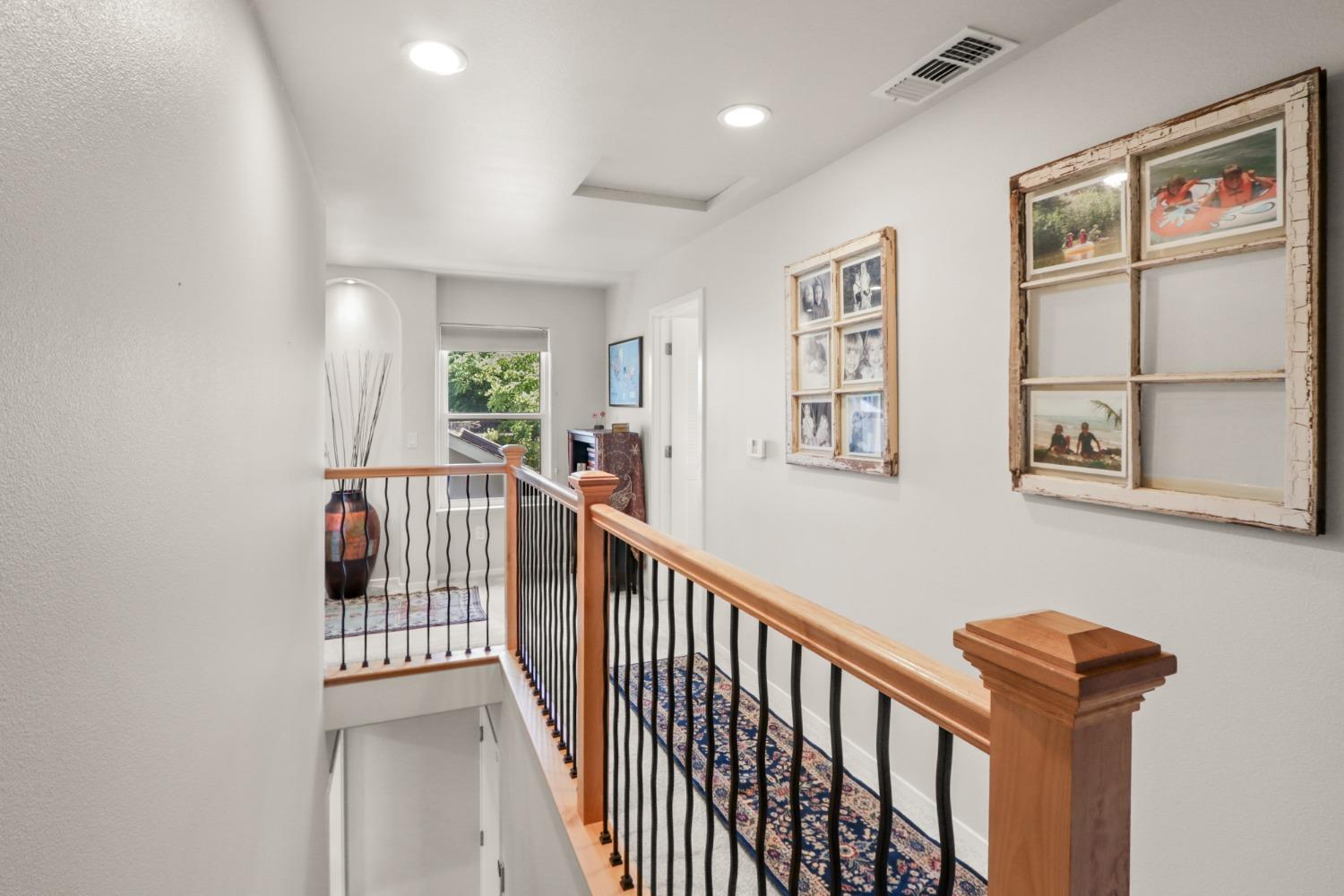Detail Gallery Image 27 of 68 For 120 Clunie Dr, Sacramento,  CA 95864 - 4 Beds | 3/1 Baths