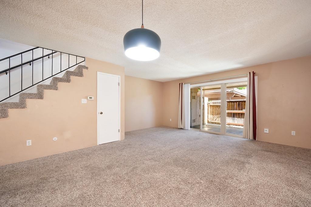 Detail Gallery Image 14 of 32 For 6018 via Casitas, Carmichael,  CA 95608 - 2 Beds | 1 Baths