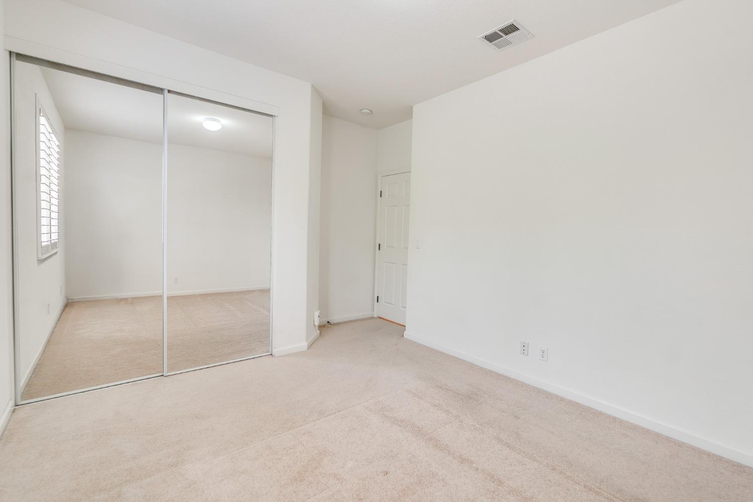 Detail Gallery Image 35 of 77 For 2080 Maximillian Ct, Los Banos,  CA 93635 - 4 Beds | 2/1 Baths