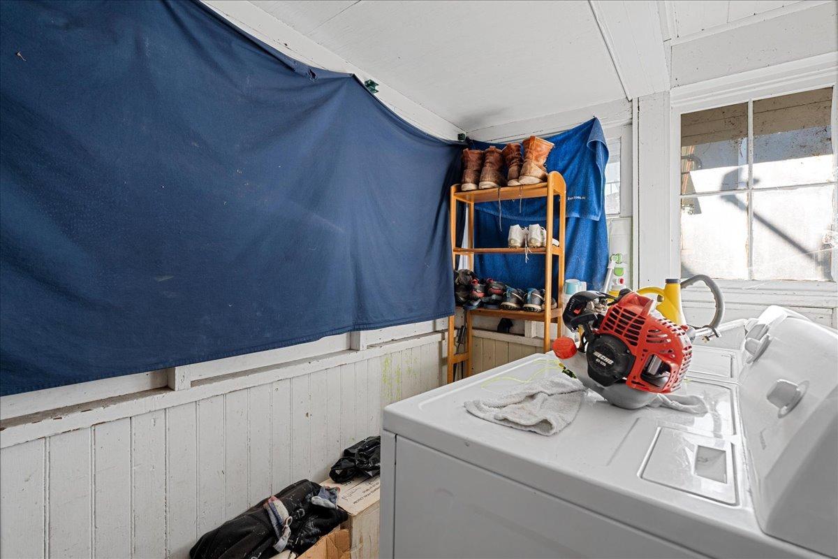 Detail Gallery Image 20 of 28 For 2504 N St, Sacramento,  CA 95816 - 3 Beds | 1 Baths