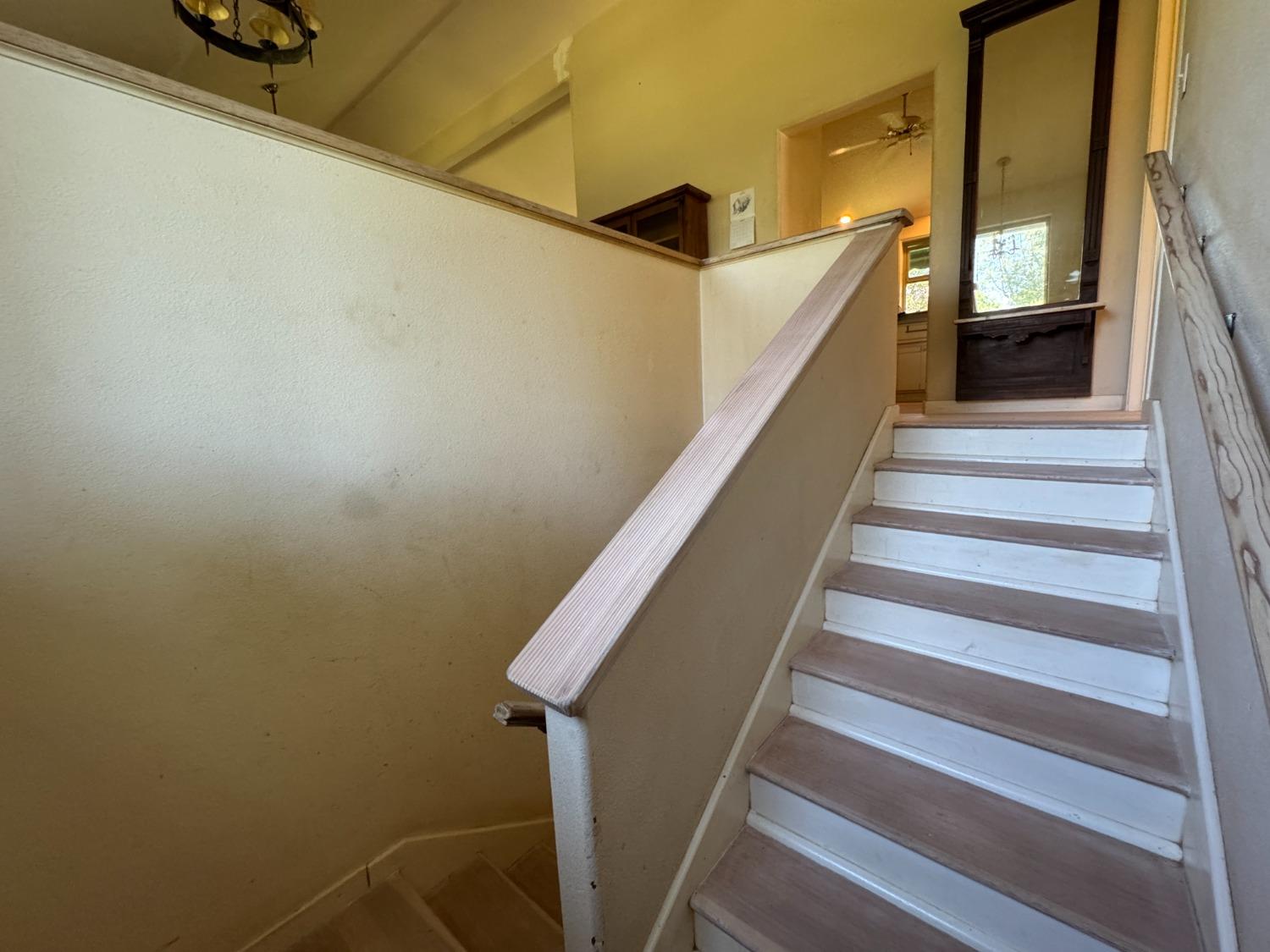 Detail Gallery Image 8 of 48 For 13375 Rue Montaigne, Oregon House,  CA 95962 - 3 Beds | 3 Baths
