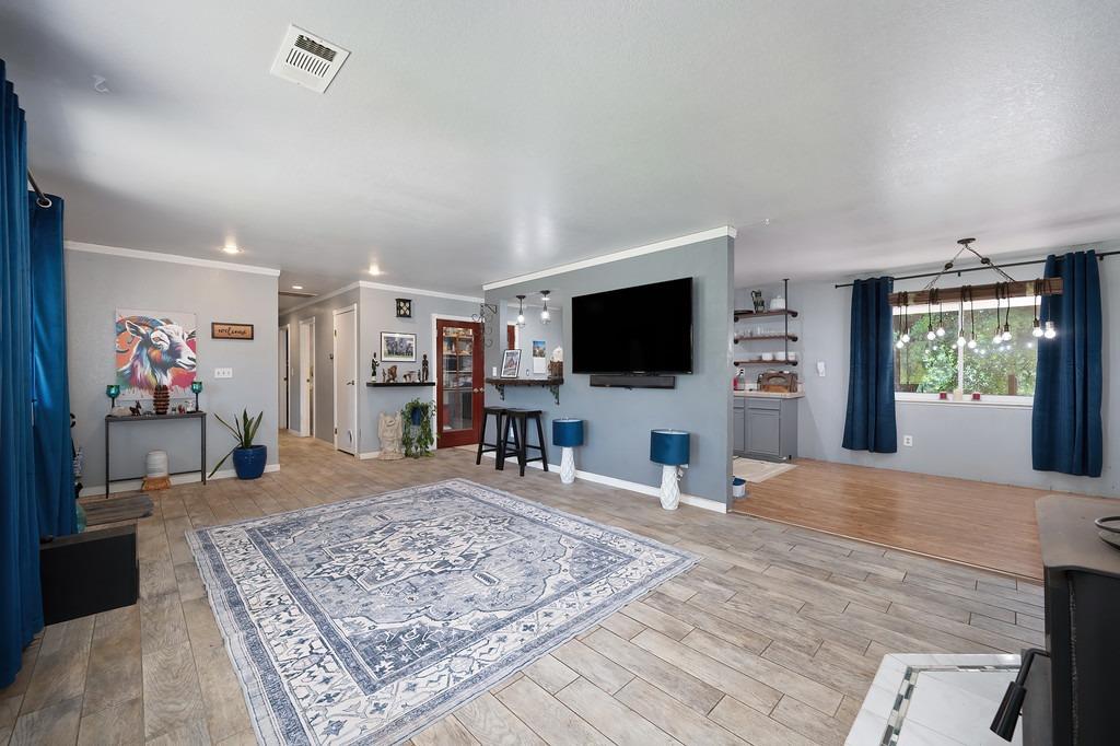 Detail Gallery Image 8 of 38 For 20427 Starlight Ln, Grass Valley,  CA 95945 - 3 Beds | 2 Baths