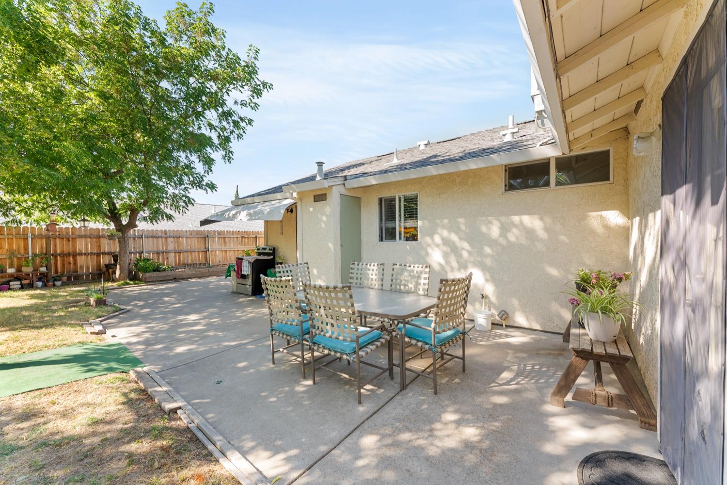 Detail Gallery Image 48 of 52 For 6353 La Cienega Dr, North Highlands,  CA 95660 - 3 Beds | 2 Baths