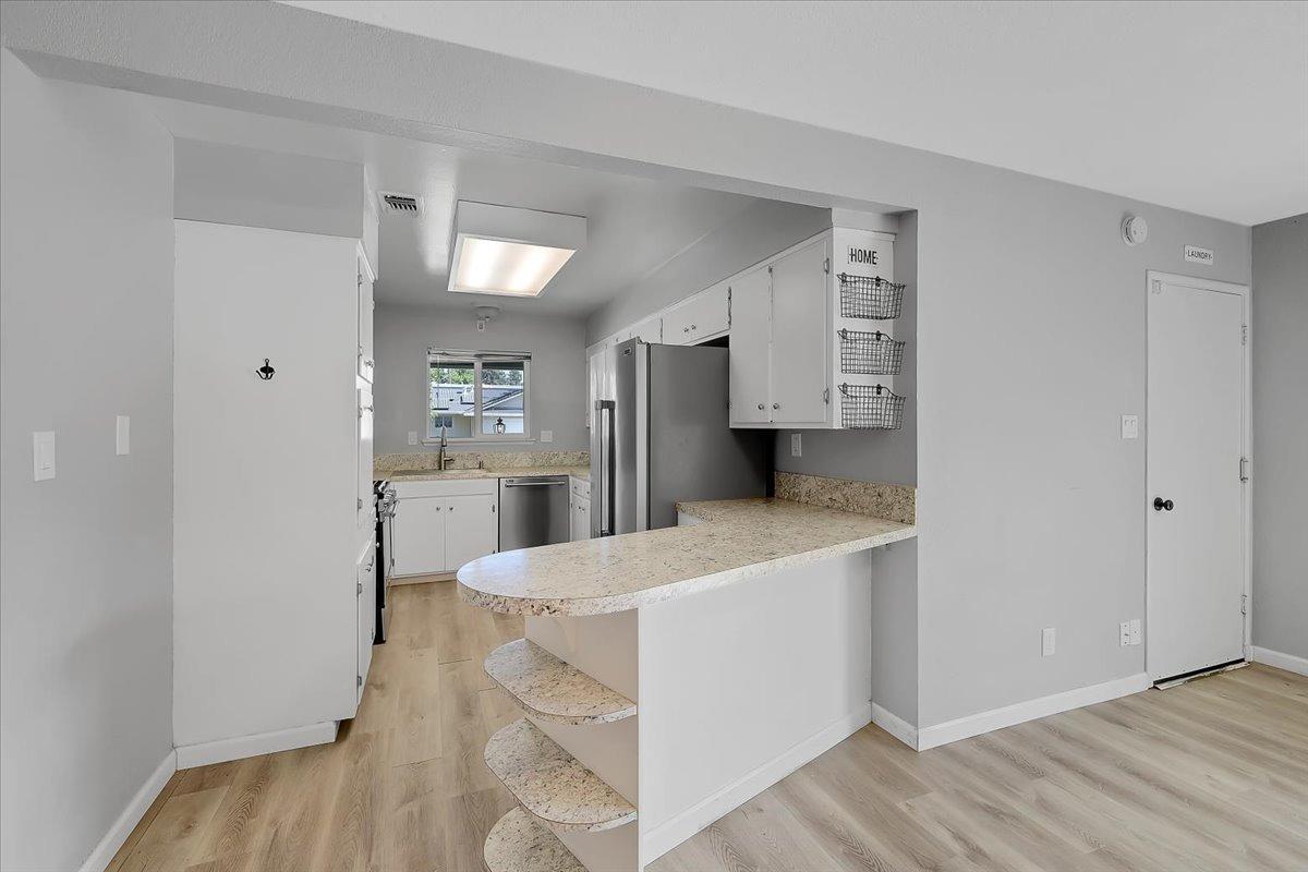 Detail Gallery Image 10 of 35 For 512 Carroll St, Yuba City,  CA 95991 - 3 Beds | 2 Baths