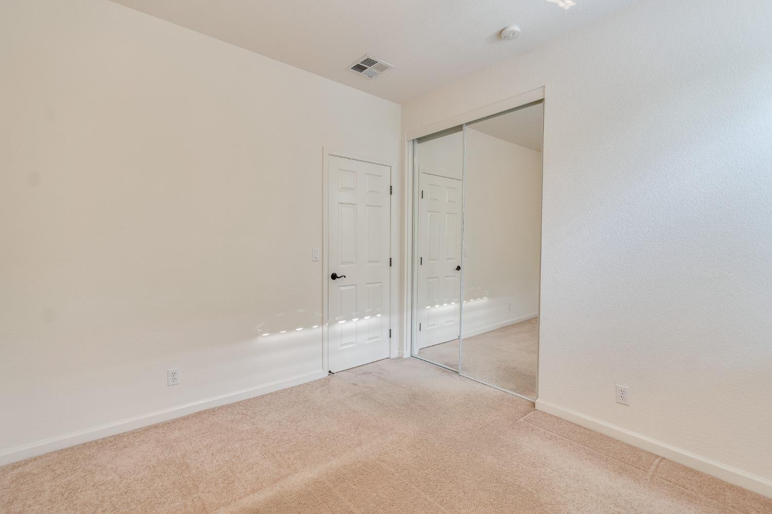Detail Gallery Image 39 of 77 For 2080 Maximillian Ct, Los Banos,  CA 93635 - 4 Beds | 2/1 Baths