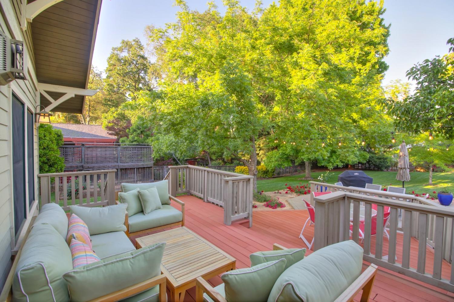 Detail Gallery Image 37 of 73 For 3232 Norris Ave, Sacramento,  CA 95821 - 4 Beds | 3 Baths