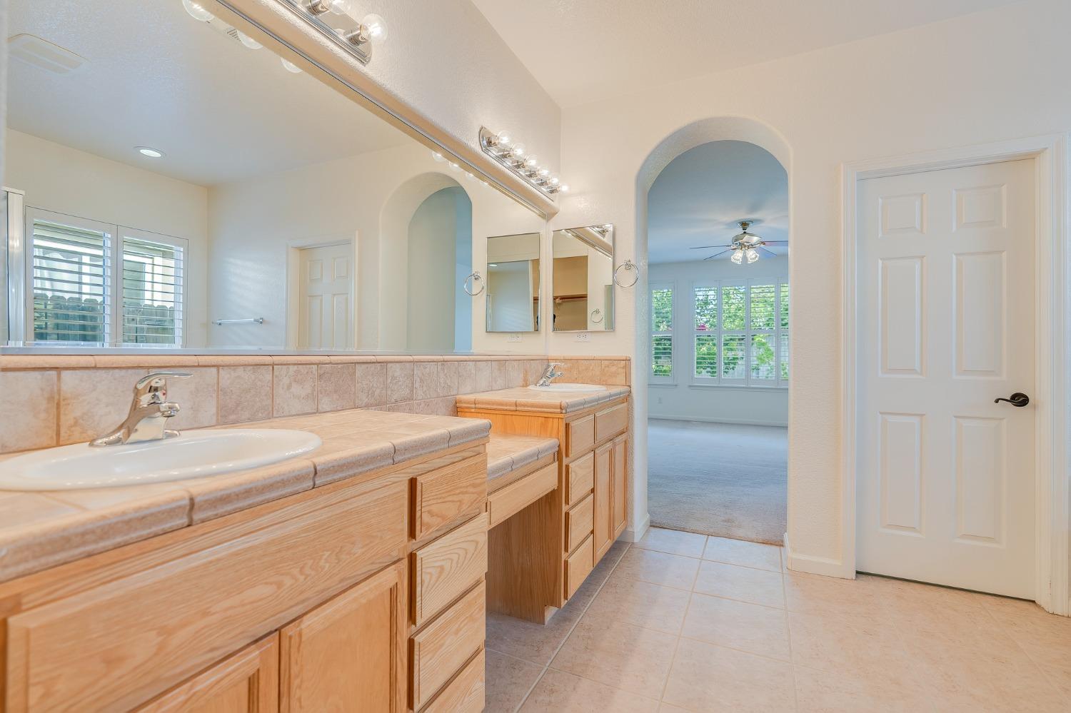 Detail Gallery Image 55 of 77 For 2080 Maximillian Ct, Los Banos,  CA 93635 - 4 Beds | 2/1 Baths
