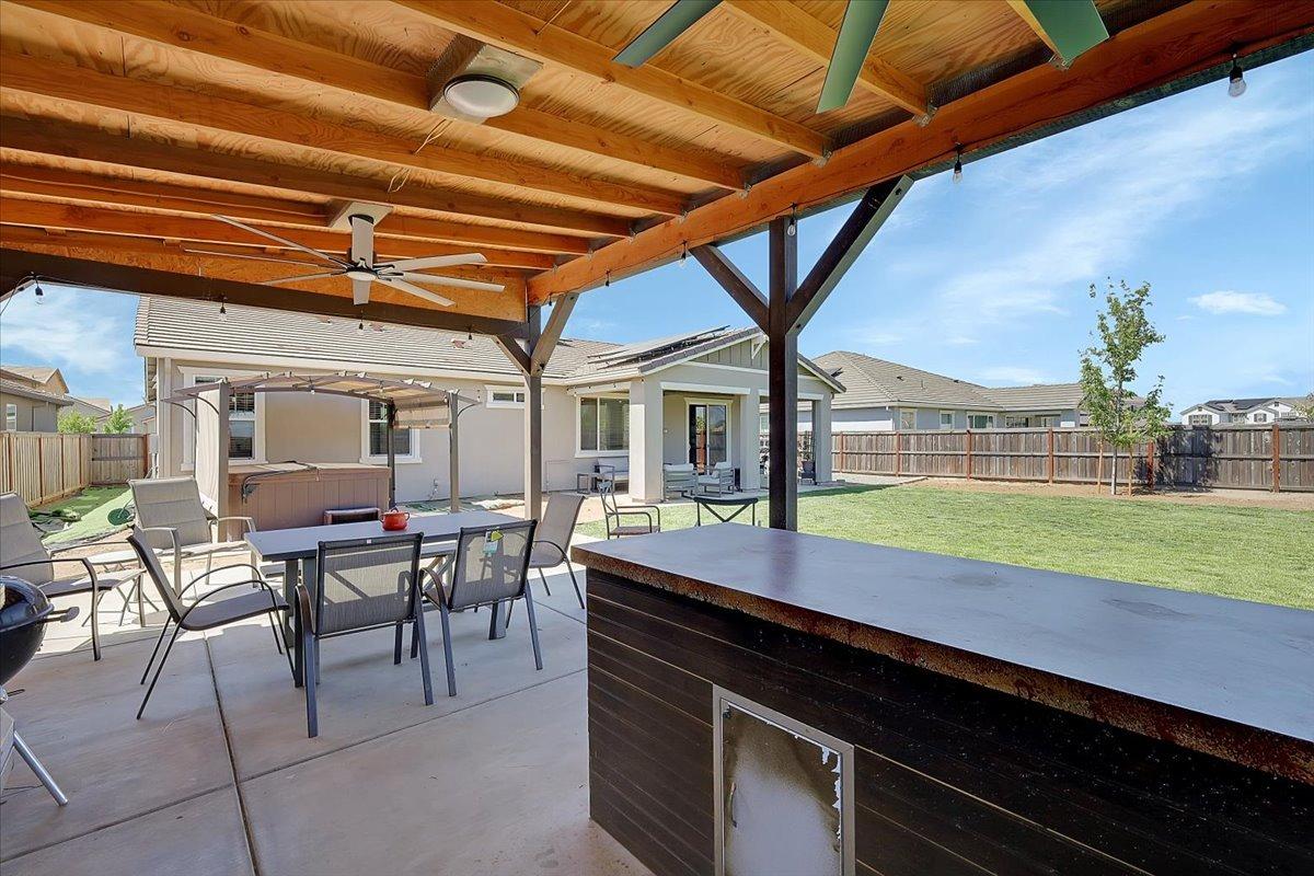 Detail Gallery Image 44 of 63 For 1465 Minories Dr, Plumas Lake,  CA 95961 - 3 Beds | 2 Baths