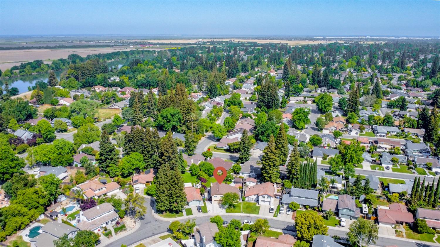 Detail Gallery Image 30 of 34 For 51 Angel Island Circle, Sacramento,  CA 95831 - 4 Beds | 2/1 Baths
