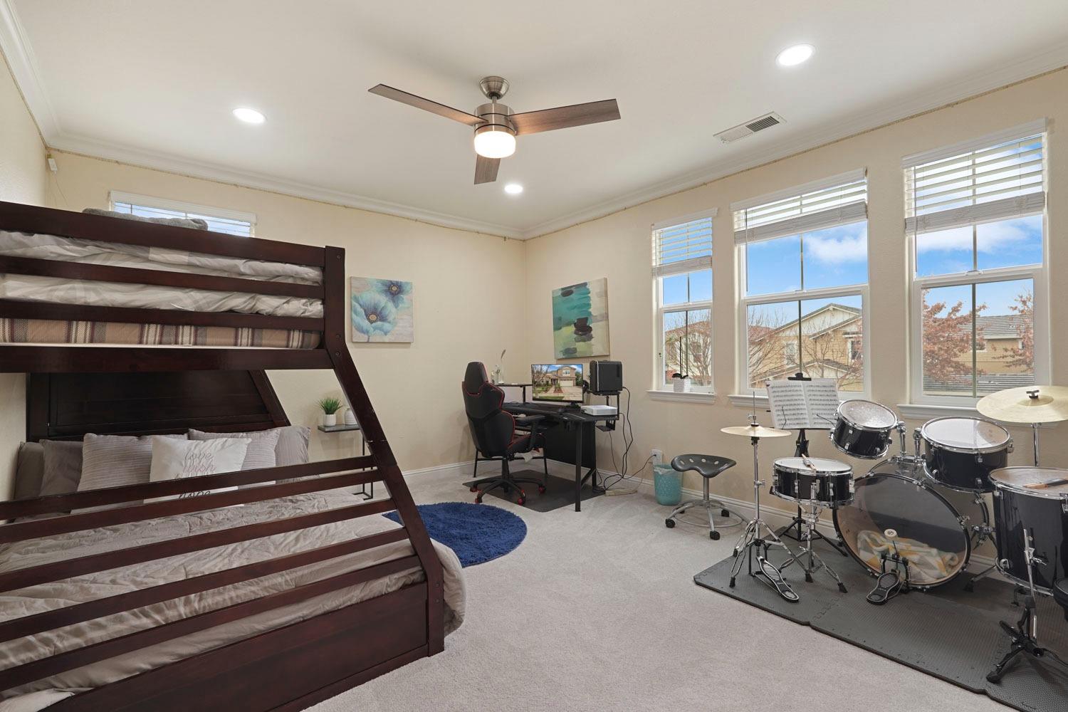 Detail Gallery Image 21 of 39 For 610 W La Canada Ave, Mountain House,  CA 95391 - 5 Beds | 3/1 Baths