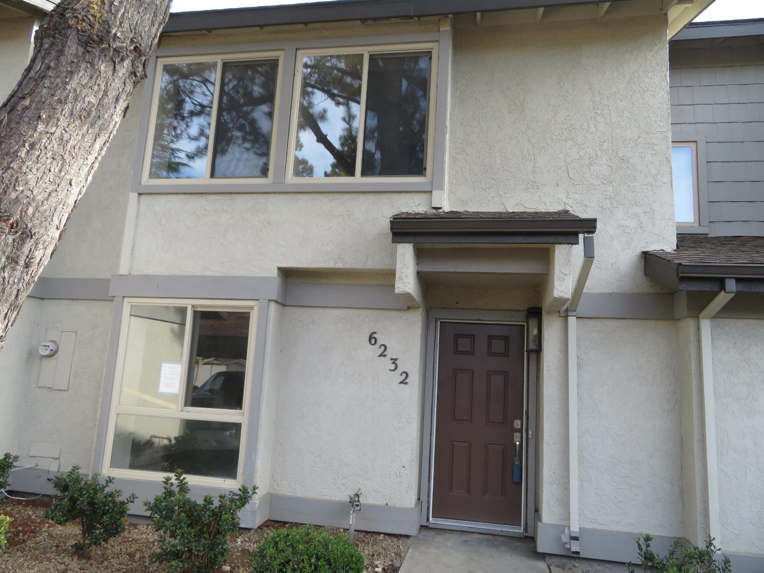 Detail Gallery Image 1 of 28 For 6232 Tishimingo Ct, Citrus Heights,  CA 95621 - 3 Beds | 1/1 Baths