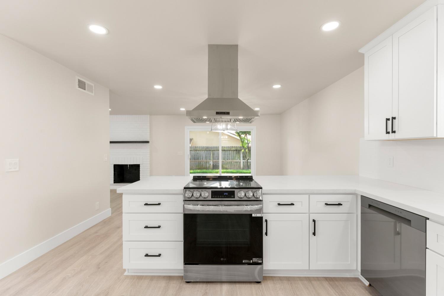 Detail Gallery Image 29 of 60 For 7012 Robin Rd, Fair Oaks,  CA 95628 - 4 Beds | 2 Baths