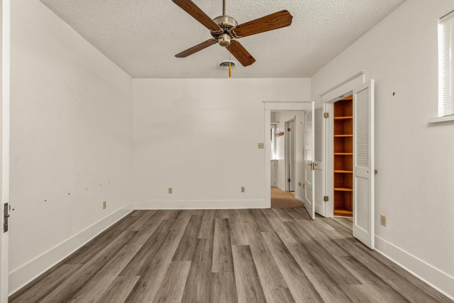 Detail Gallery Image 24 of 53 For 211 N Maple, Manteca,  CA 95336 - 3 Beds | 1 Baths