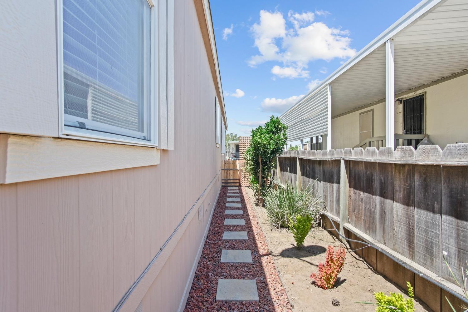 Detail Gallery Image 6 of 28 For 1830 E Yosemite Ave 118, Manteca,  CA 95336 - 2 Beds | 2 Baths