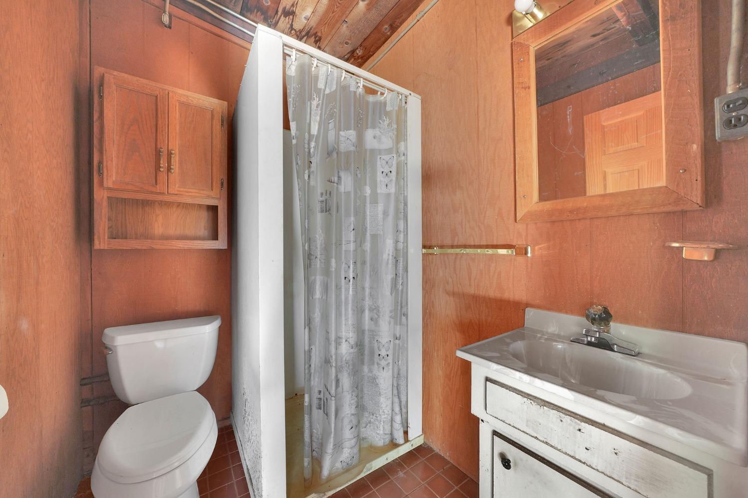 Detail Gallery Image 13 of 31 For 22895 Rocky Ln, Pioneer,  CA 95666 - 2 Beds | 1 Baths