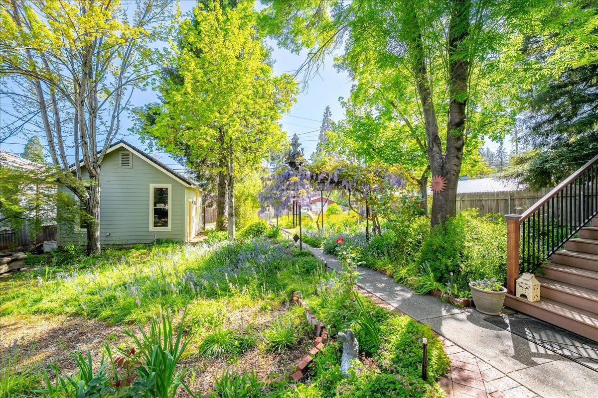 Detail Gallery Image 43 of 70 For 30 W Grass Valley St, Colfax,  CA 95713 - 4 Beds | 2 Baths
