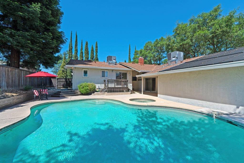 Detail Gallery Image 57 of 65 For 7600 Woodland Ln, Fair Oaks,  CA 95628 - 5 Beds | 3 Baths