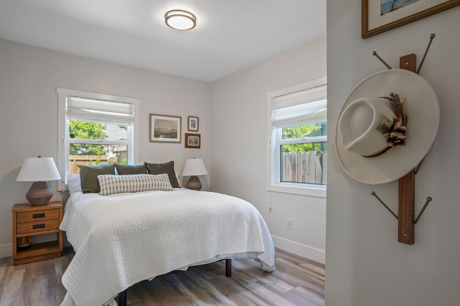 Detail Gallery Image 14 of 27 For 2640 17th St, Sacramento,  CA 95818 - 2 Beds | 2 Baths