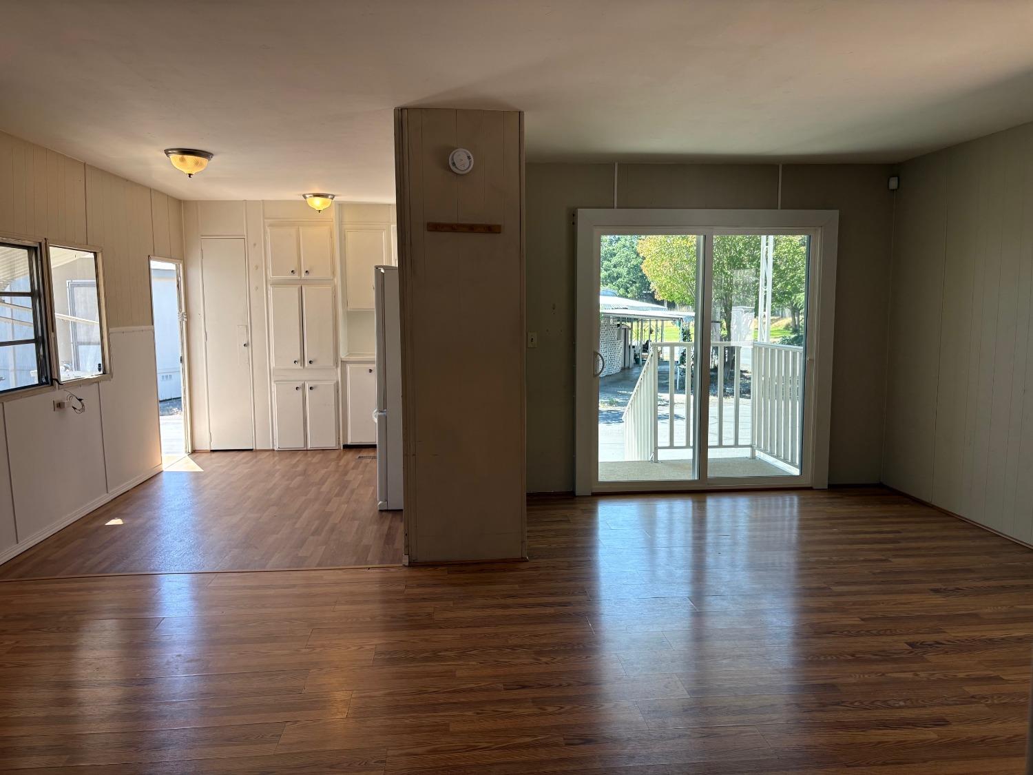 Detail Gallery Image 5 of 23 For 6230 Manitoba Ave, Sacramento,  CA 95841 - 2 Beds | 2 Baths