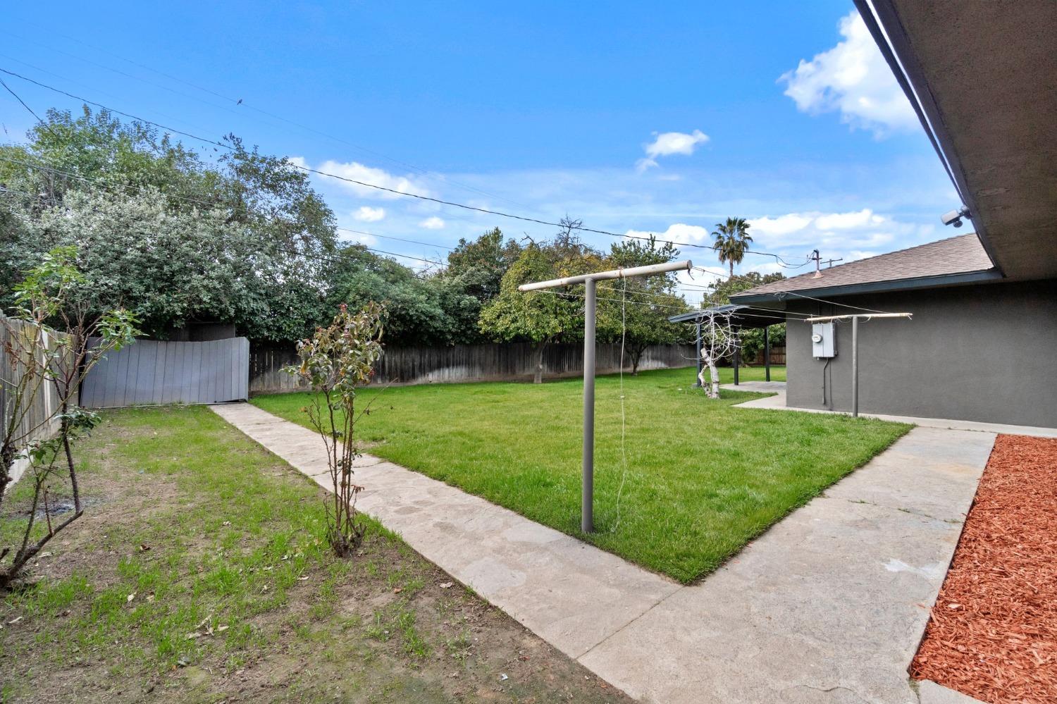 Detail Gallery Image 27 of 33 For 5231 N Del Mar Ave, Fresno,  CA 93704 - 3 Beds | 2 Baths