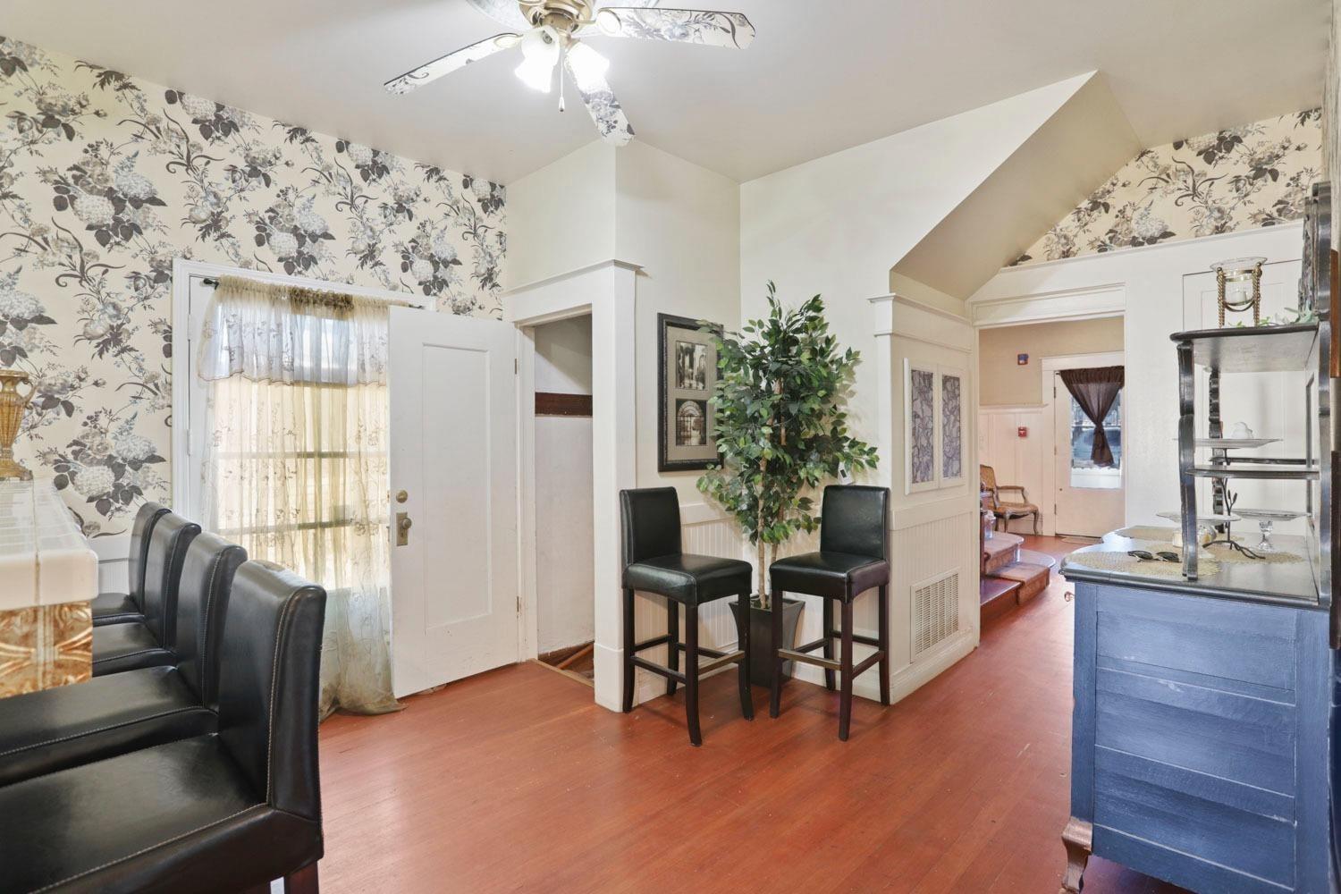 Detail Gallery Image 19 of 52 For 625 E Pine St, Lodi,  CA 95240 - 4 Beds | 2 Baths