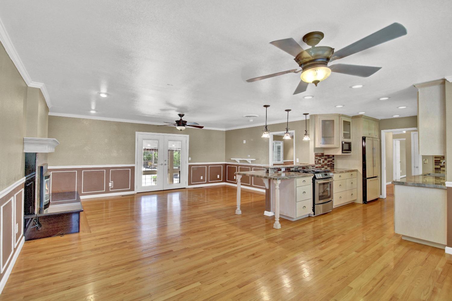 Detail Gallery Image 23 of 44 For 2805 Sheffield Ln, Modesto,  CA 95350 - 3 Beds | 2 Baths