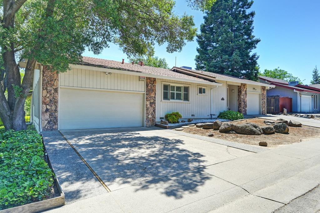 Detail Gallery Image 36 of 65 For 7600 Woodland Ln, Fair Oaks,  CA 95628 - 5 Beds | 3 Baths