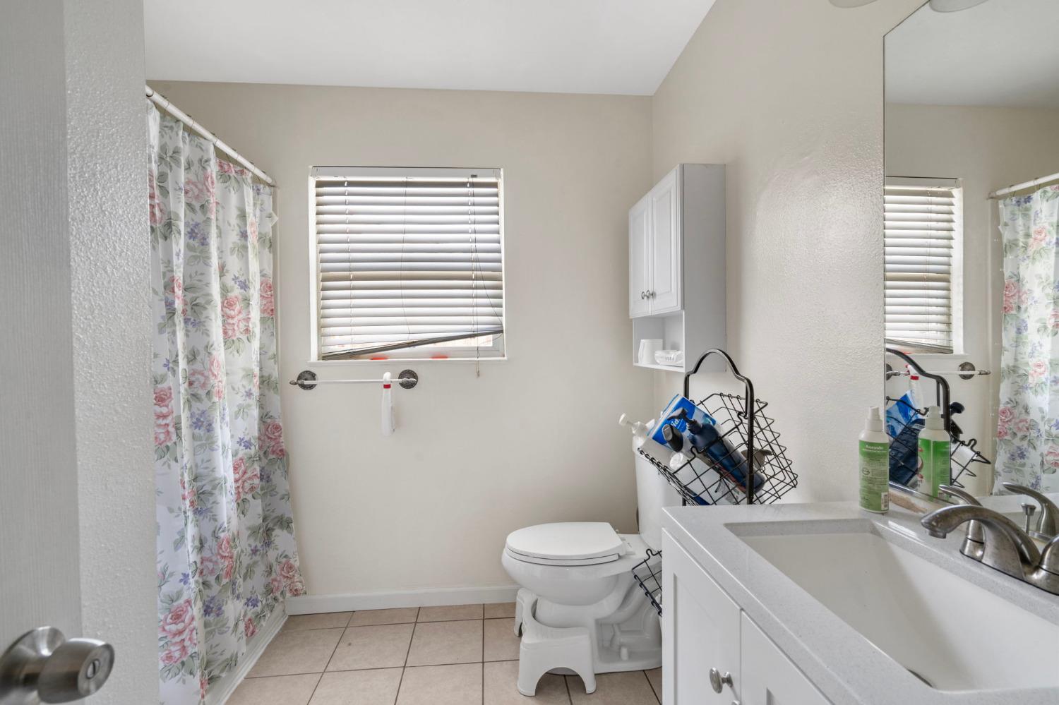 Detail Gallery Image 21 of 27 For 2635 Macgregor Ct, Modesto,  CA 95350 - 3 Beds | 2 Baths