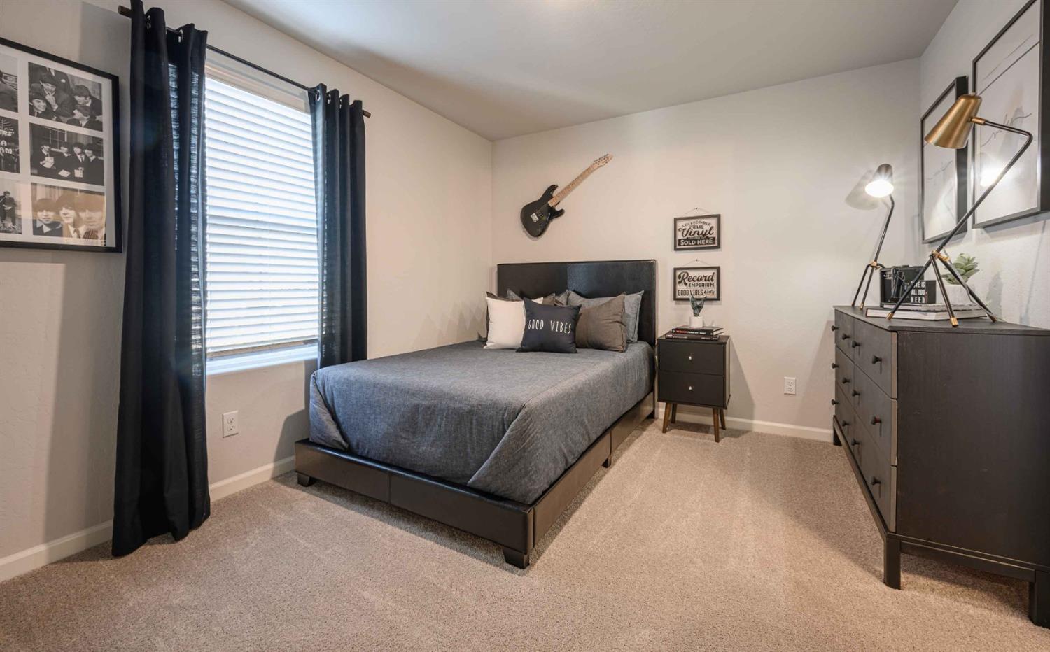 Detail Gallery Image 15 of 18 For 4075 Cinnabar Ct #115 L,  Merced,  CA 95348 - 4 Beds | 3 Baths