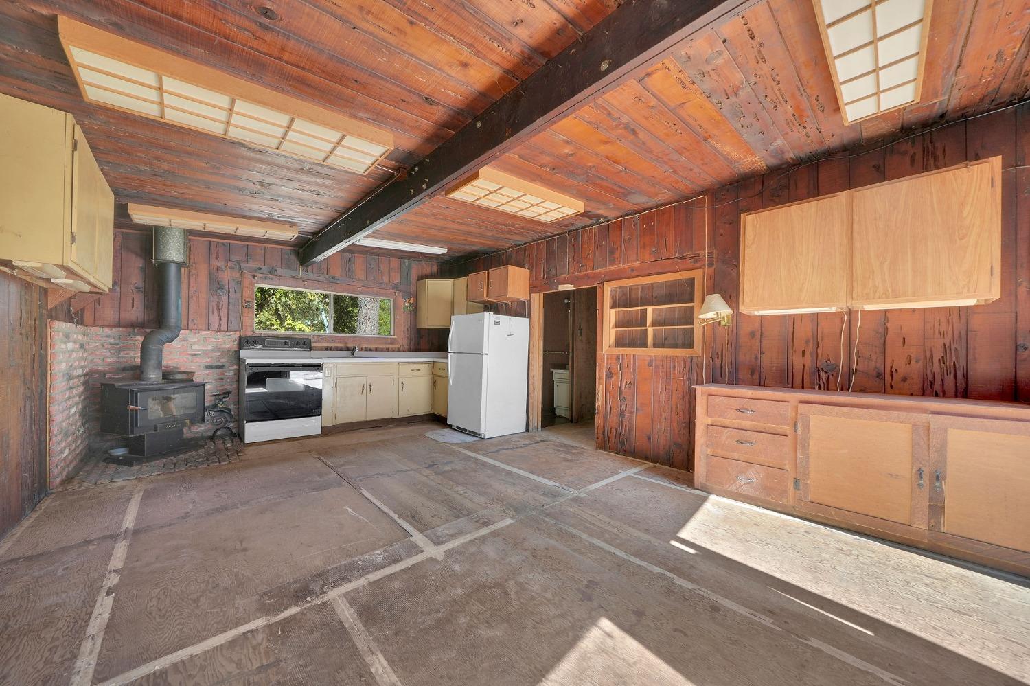 Detail Gallery Image 9 of 31 For 22895 Rocky Ln, Pioneer,  CA 95666 - 2 Beds | 1 Baths