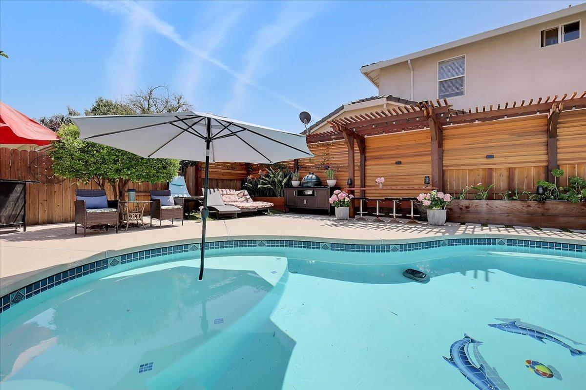 Detail Gallery Image 64 of 93 For 516 Radisson Dr, Yuba City,  CA 95991 - 5 Beds | 3 Baths