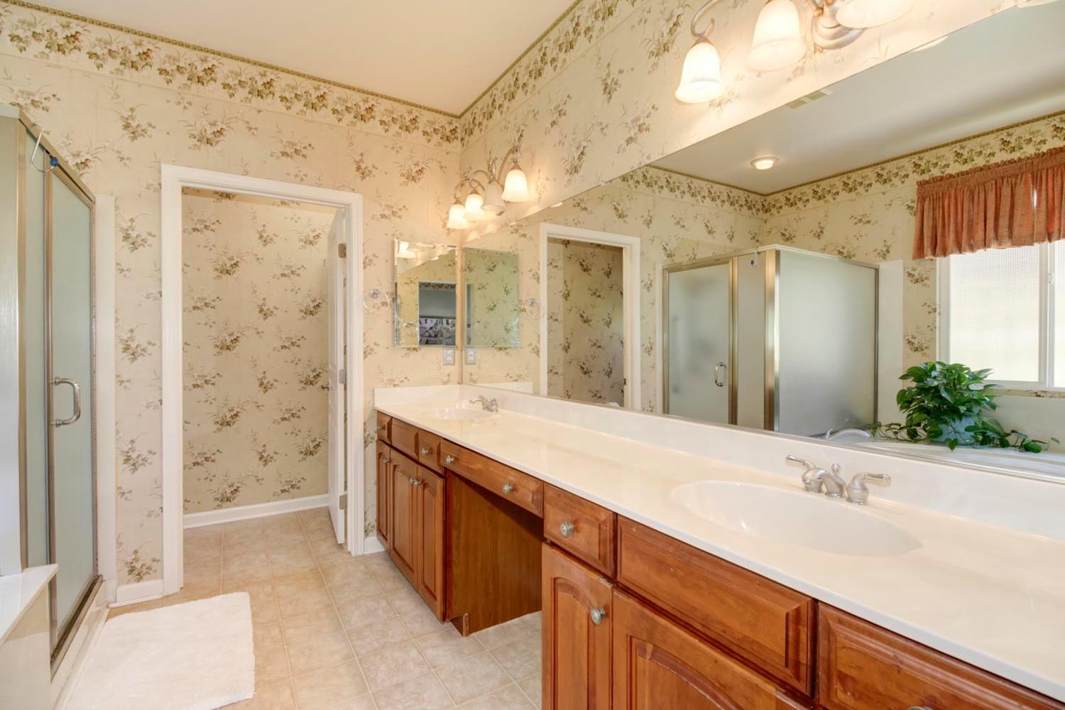 Detail Gallery Image 27 of 44 For 1960 Viola View Ct, Lincoln,  CA 95648 - 2 Beds | 2 Baths