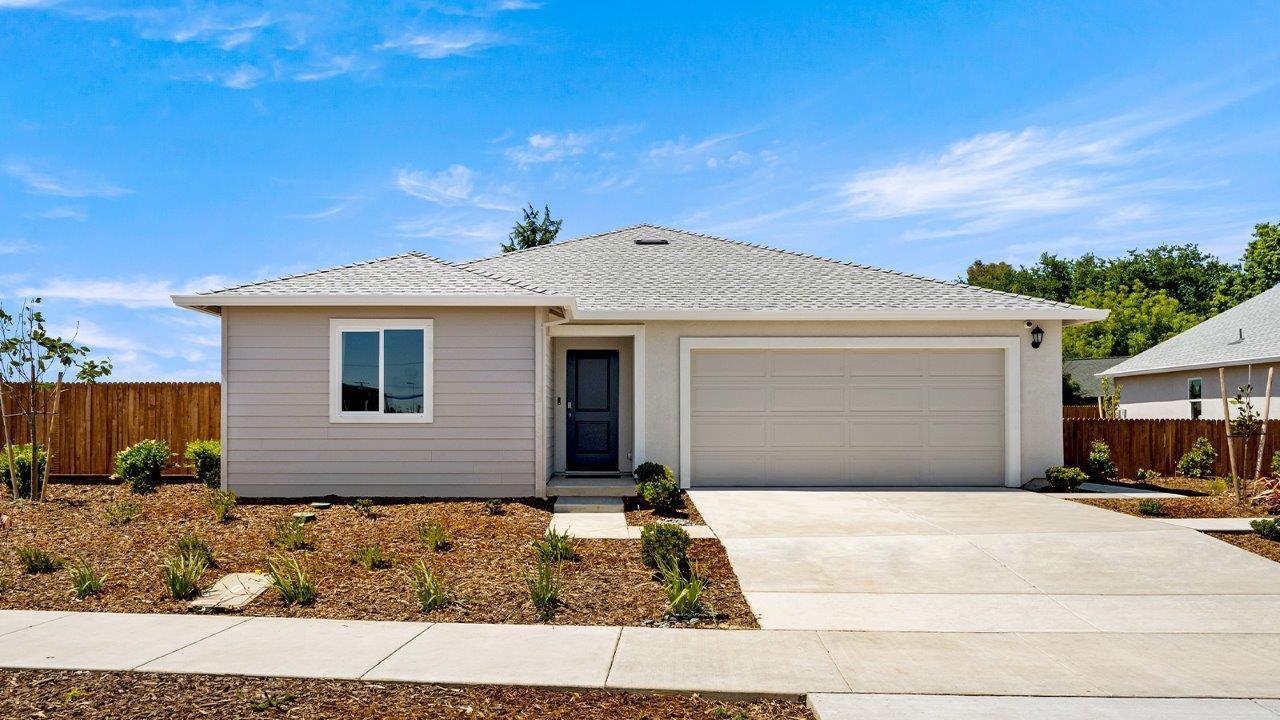 Detail Gallery Image 1 of 33 For 4189 Pittenger Dr, Olivehurst,  CA 95961 - 4 Beds | 2 Baths