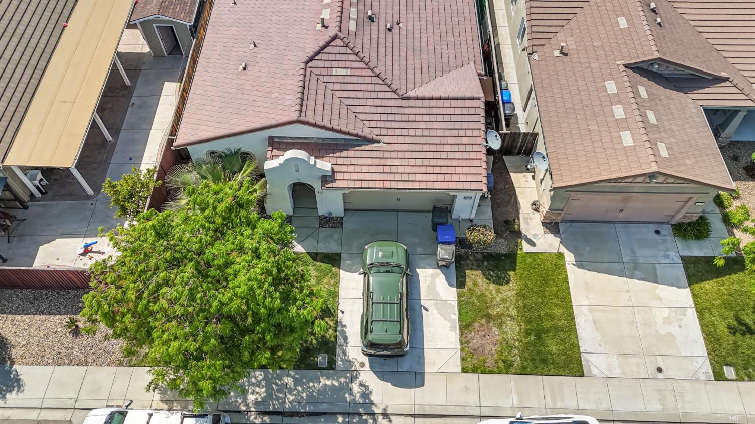 Detail Gallery Image 6 of 13 For 1479 Orgullo Ln, Manteca,  CA 95337 - 4 Beds | 3 Baths