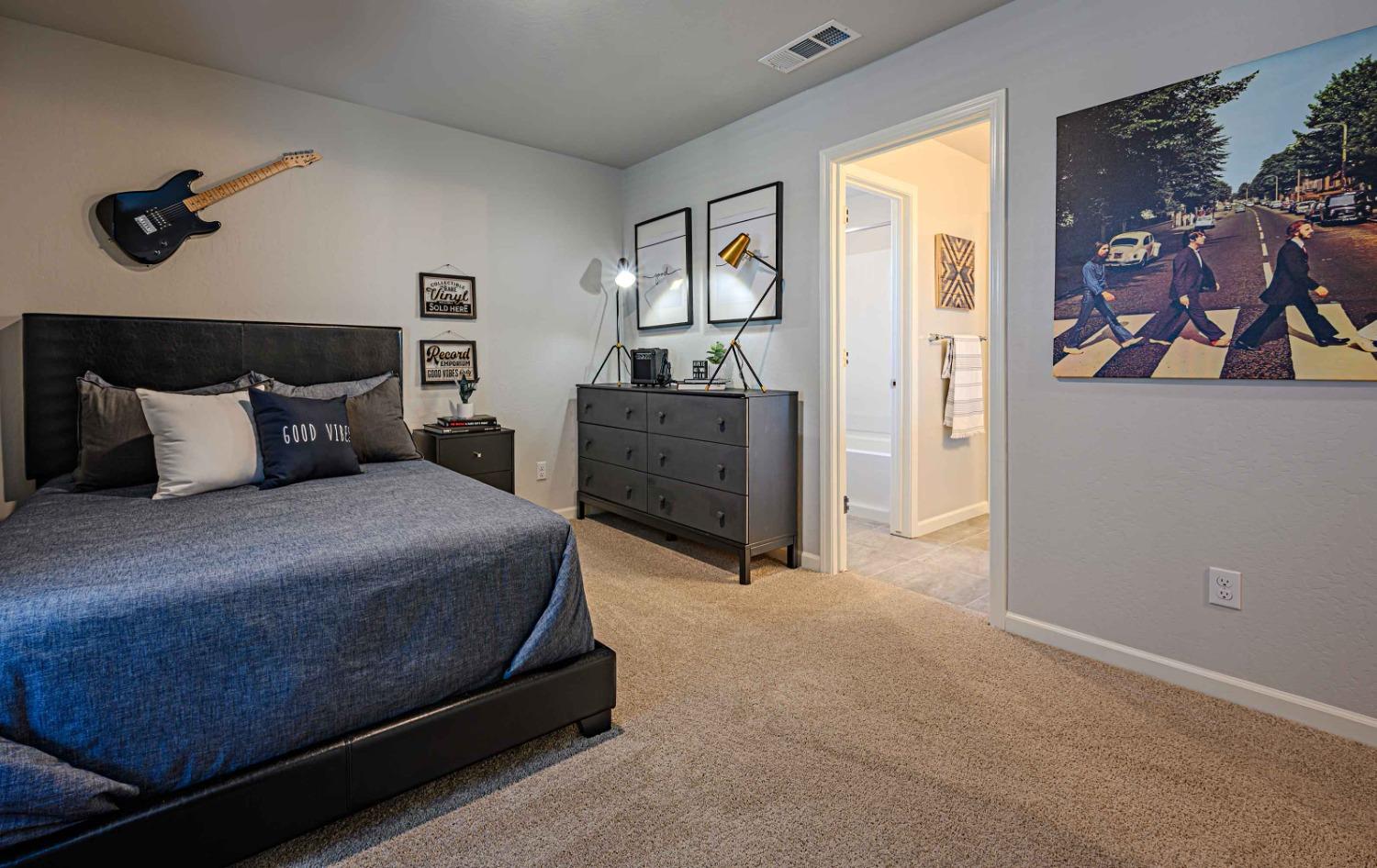 Detail Gallery Image 16 of 18 For 4075 Cinnabar Ct #115 L,  Merced,  CA 95348 - 4 Beds | 3 Baths