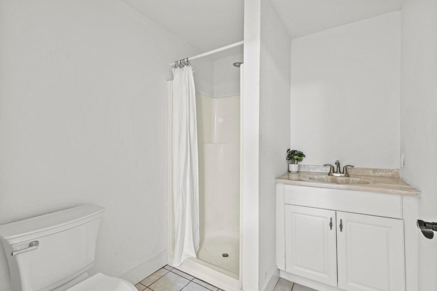 Detail Gallery Image 63 of 82 For 22160 Winchester Way, Colfax,  CA 95713 - 5 Beds | 3/2 Baths