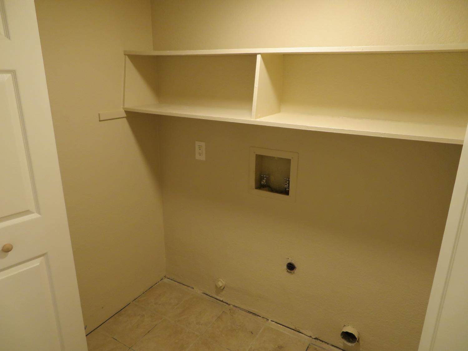 Detail Gallery Image 12 of 28 For 6232 Tishimingo Ct, Citrus Heights,  CA 95621 - 3 Beds | 1/1 Baths