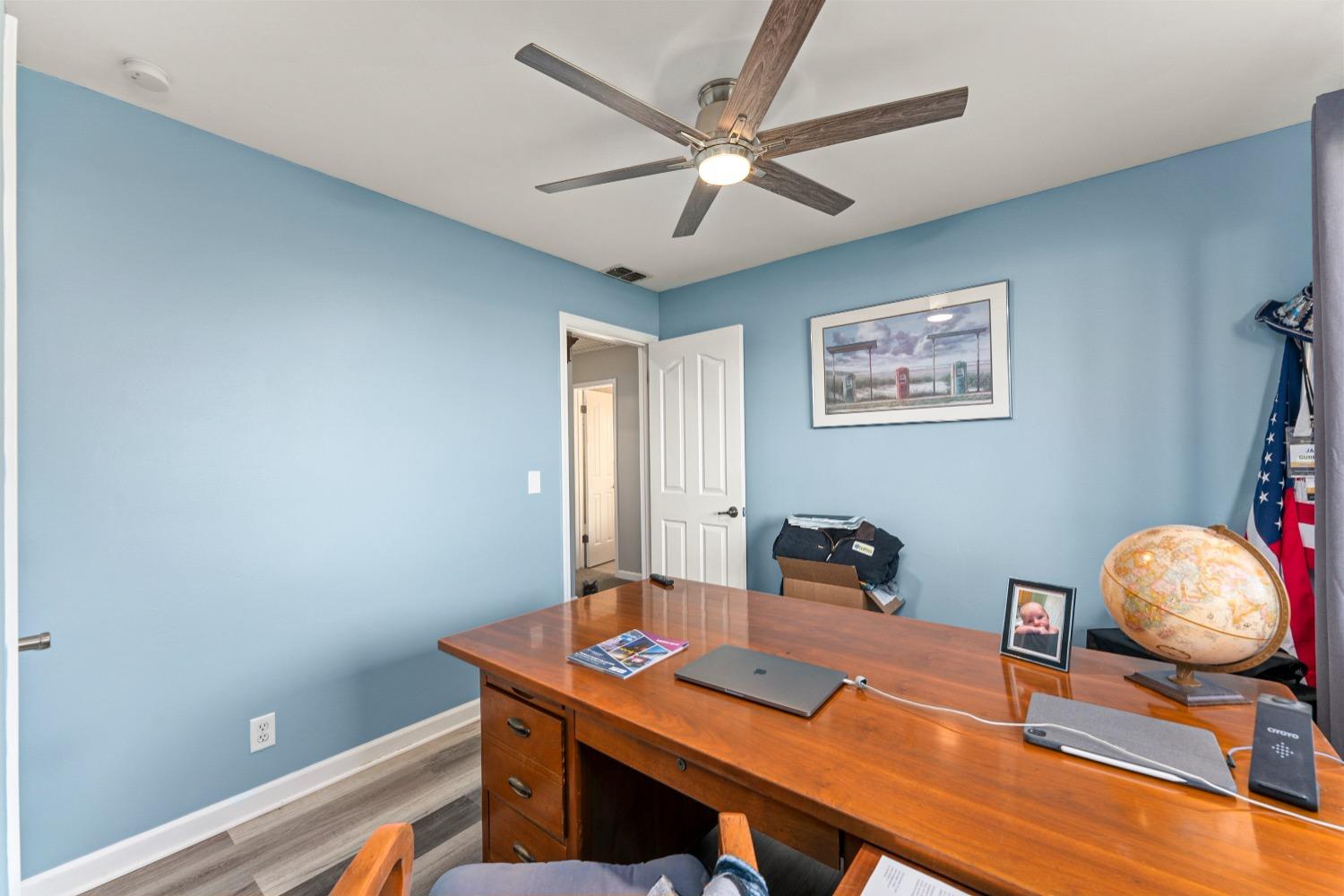 Detail Gallery Image 32 of 99 For 11750 Cresthill Dr, Elk Grove,  CA 95624 - 4 Beds | 2 Baths