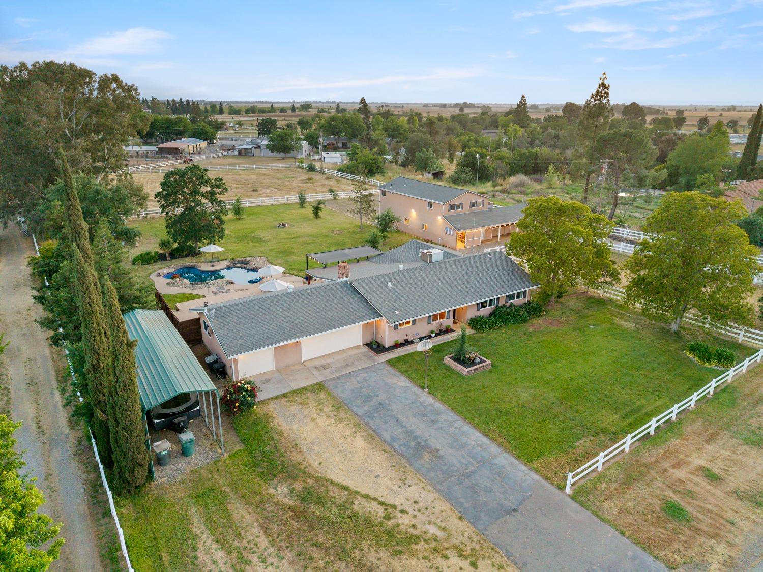 Detail Gallery Image 95 of 99 For 11750 Cresthill Dr, Elk Grove,  CA 95624 - 4 Beds | 2 Baths