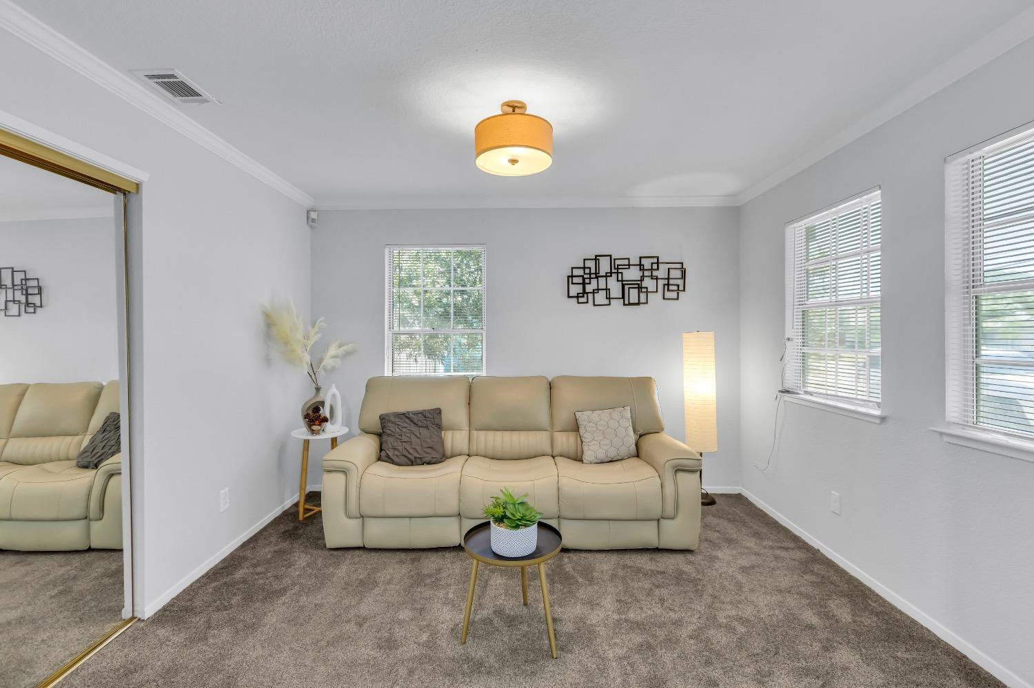 Detail Gallery Image 12 of 51 For 5540 Tyler St, Sacramento,  CA 95842 - 3 Beds | 2 Baths