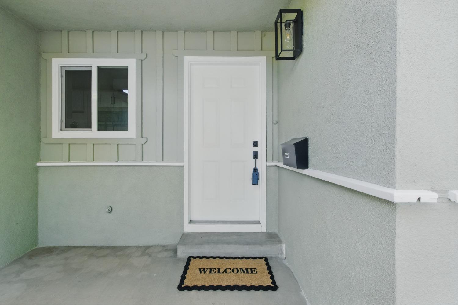 Detail Gallery Image 4 of 70 For 2237 Edwards St, Marysville,  CA 95901 - 4 Beds | 2/1 Baths