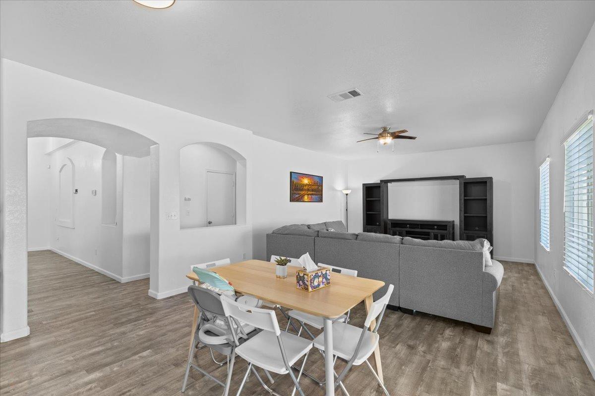 Detail Gallery Image 19 of 48 For 3129 Sonata Cir, Stockton,  CA 95212 - 4 Beds | 2/1 Baths