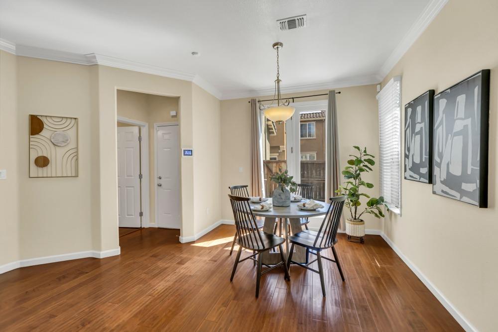 Detail Gallery Image 18 of 51 For 7885 Monaldo Walk, Sacramento,  CA 95823 - 3 Beds | 2/1 Baths