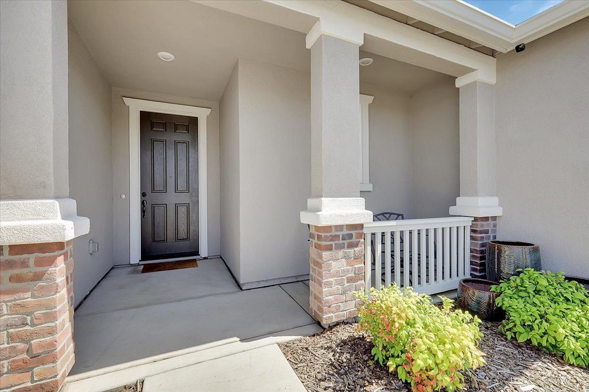 Detail Gallery Image 5 of 63 For 1465 Minories Dr, Plumas Lake,  CA 95961 - 3 Beds | 2 Baths
