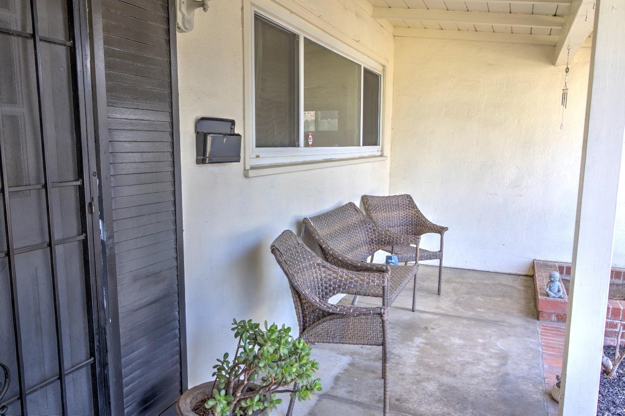 Detail Gallery Image 8 of 40 For 2252 W Benjamin Holt Dr, Stockton,  CA 95207 - 3 Beds | 2 Baths